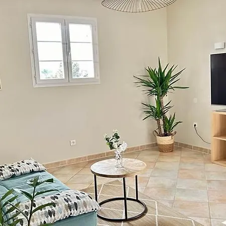 Apartamento 2 Hebergements - 10 Couchages - Parking, Piscine, Jacuzzi - Convivialite