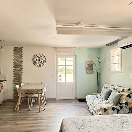 Gite Des Figuiers - Parking, Piscine, Jacuzzi Apartmán *