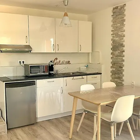 Des Figuiers - Parking, Piscine, Jacuzzi *