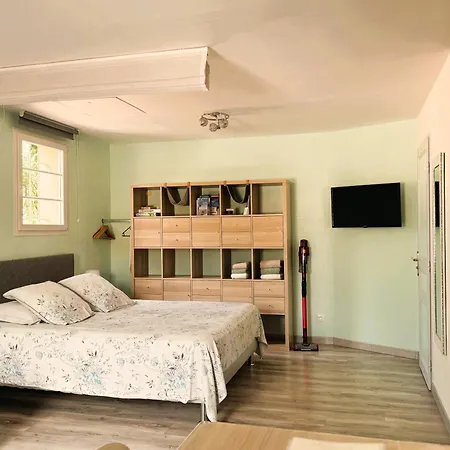 Apartamento Des Figuiers - Parking, Piscine, Jacuzzi